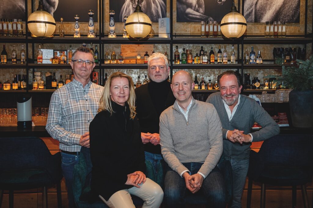 Vince teszt március, tesztelők