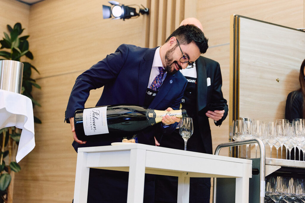 sommelier